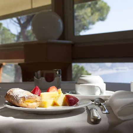 Grand Miramare Hotel 4*