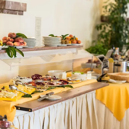 Otel Grand Miramare 4*