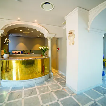 Grand Miramare تاورمينا