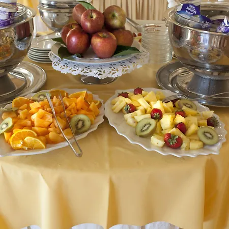 Grand Miramare تاورمينا