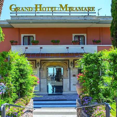 فندق Grand Miramare 4*