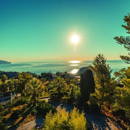 Grand Miramare 4* تاورمينا